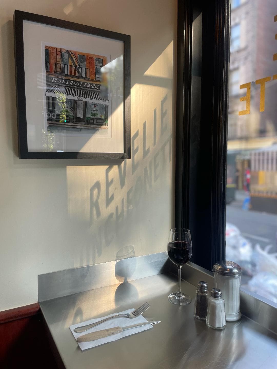 Revelie happy hour in New York