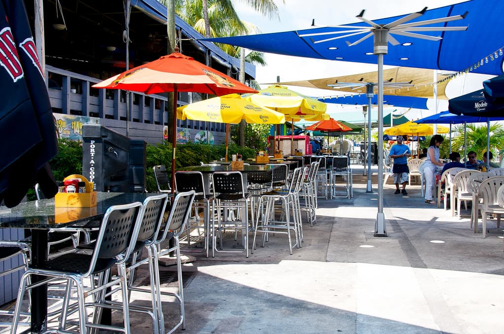 Black Point Ocean Grill happy hour in Miami