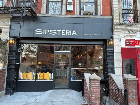 Sipsteria UWS happy hour in New York