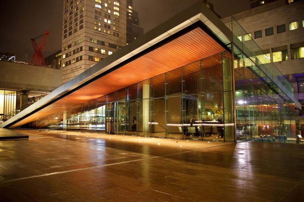 Lincoln Ristorante happy hour in New York