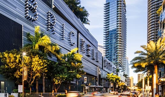 Brickell City Centre happy hour in Miami